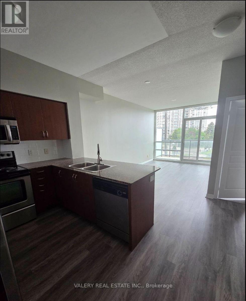 213 - 2240 Lakeshore Boulevard, Toronto, Ontario  M8V 0B1 - Photo 4 - W13186614