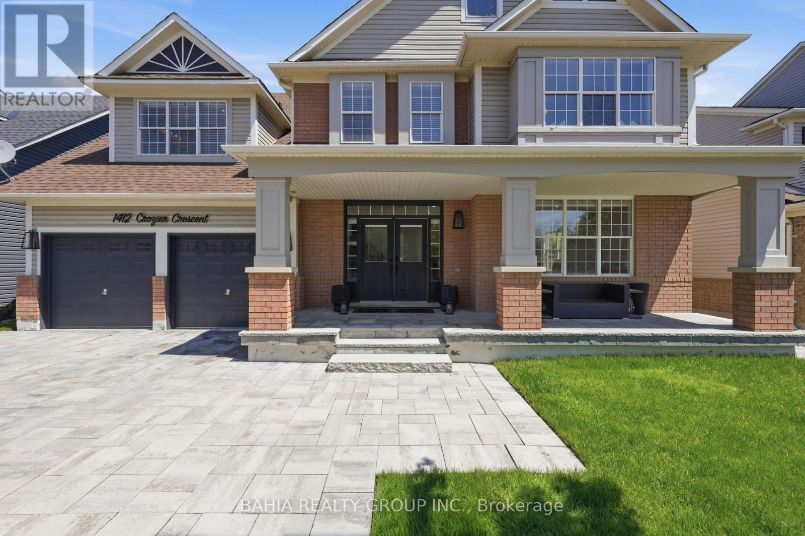 1412 Crozier Crescent, Milton, Ontario  L9T 6N1 - Photo 4 - W13187152