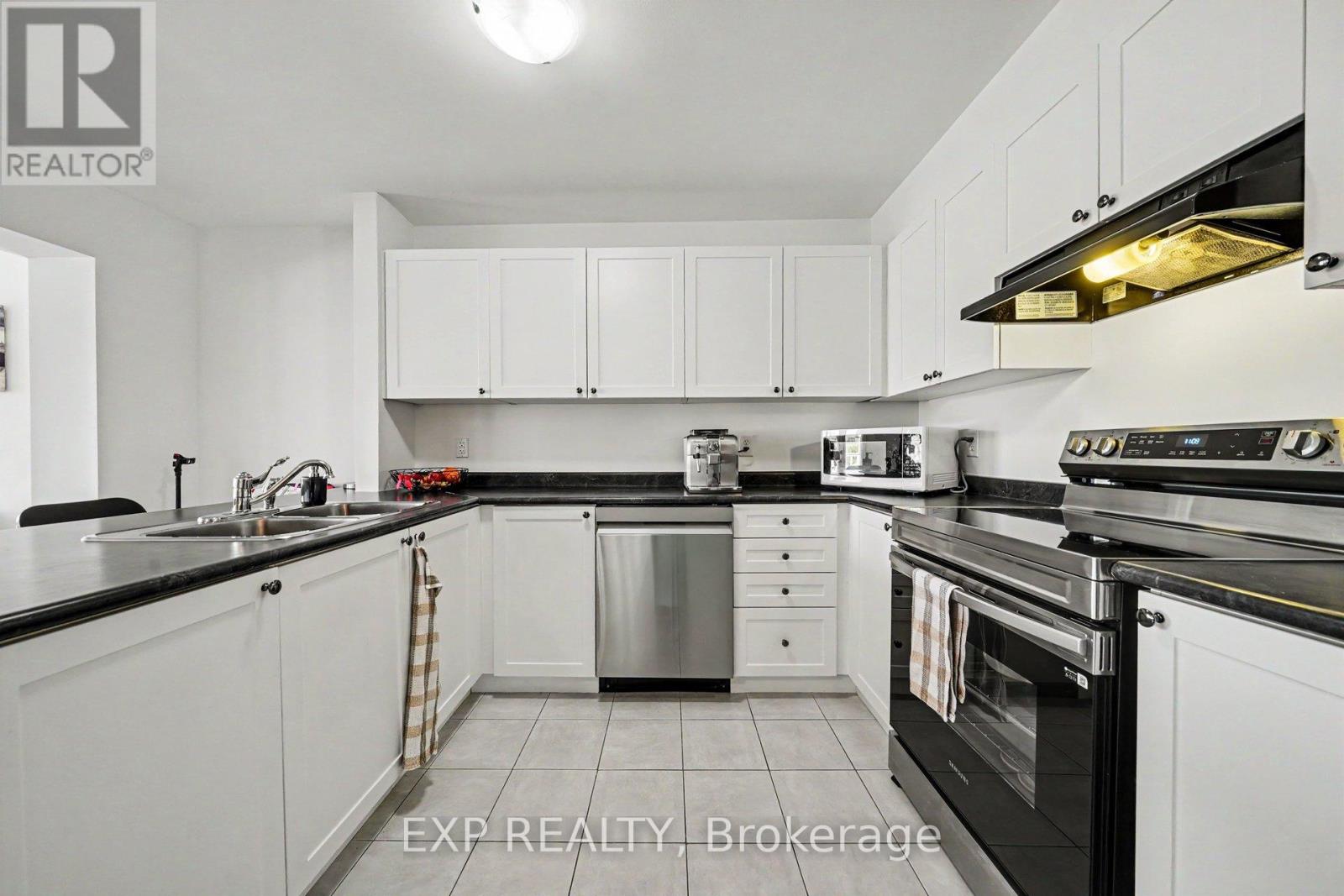 2433 Nutgrove Avenue, Ottawa, Ontario K2J 0X4 - Photo 11 - X13187432