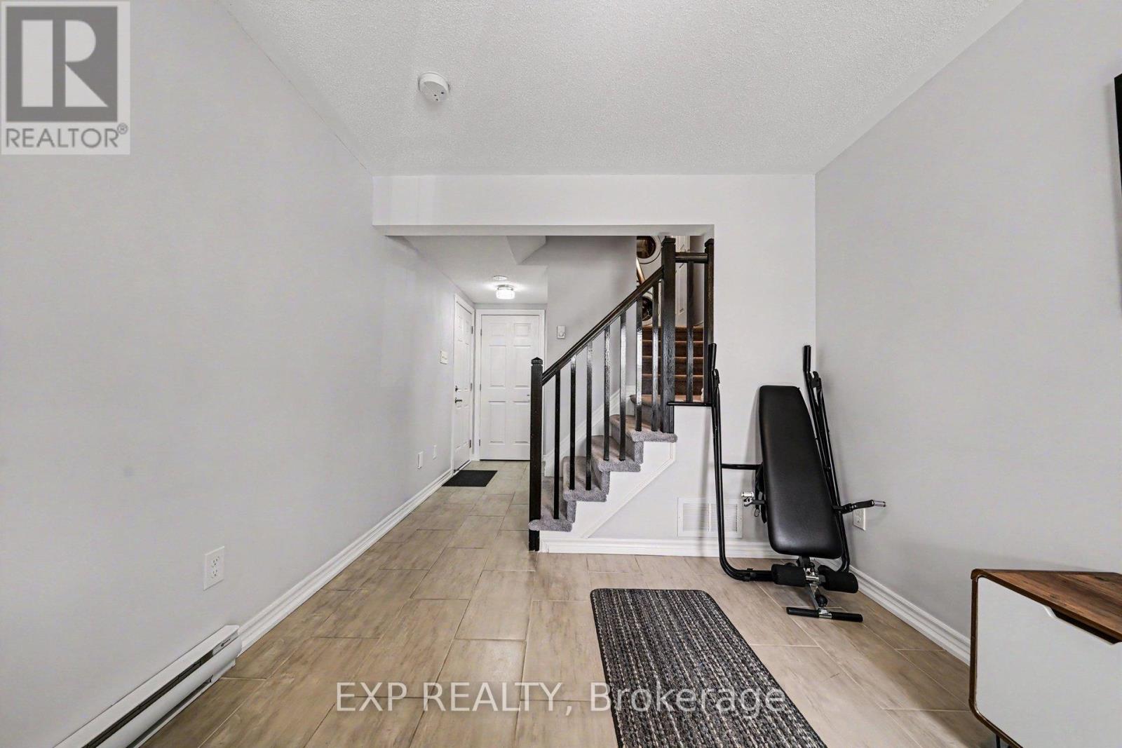 2433 Nutgrove Avenue, Ottawa, Ontario K2J 0X4 - Photo 5 - X13187432