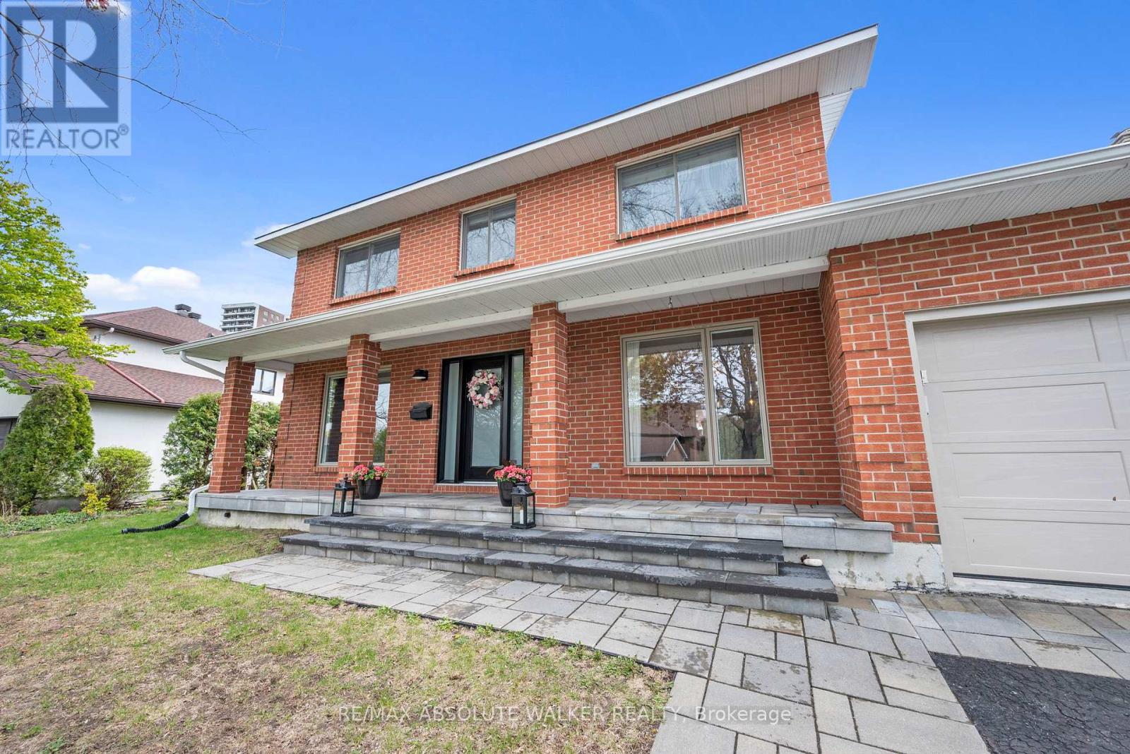 108 Plover Lane, Ottawa, Ontario K2B 8M2 - Photo 2 - X13187536