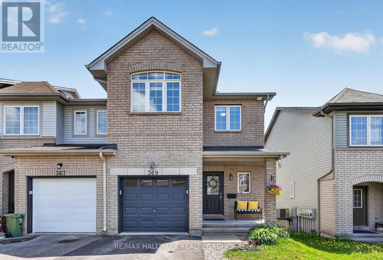 369 Rolling Meadow Crescent, Ottawa, Ontario K1W 0A9 - Photo 1 - X13187578