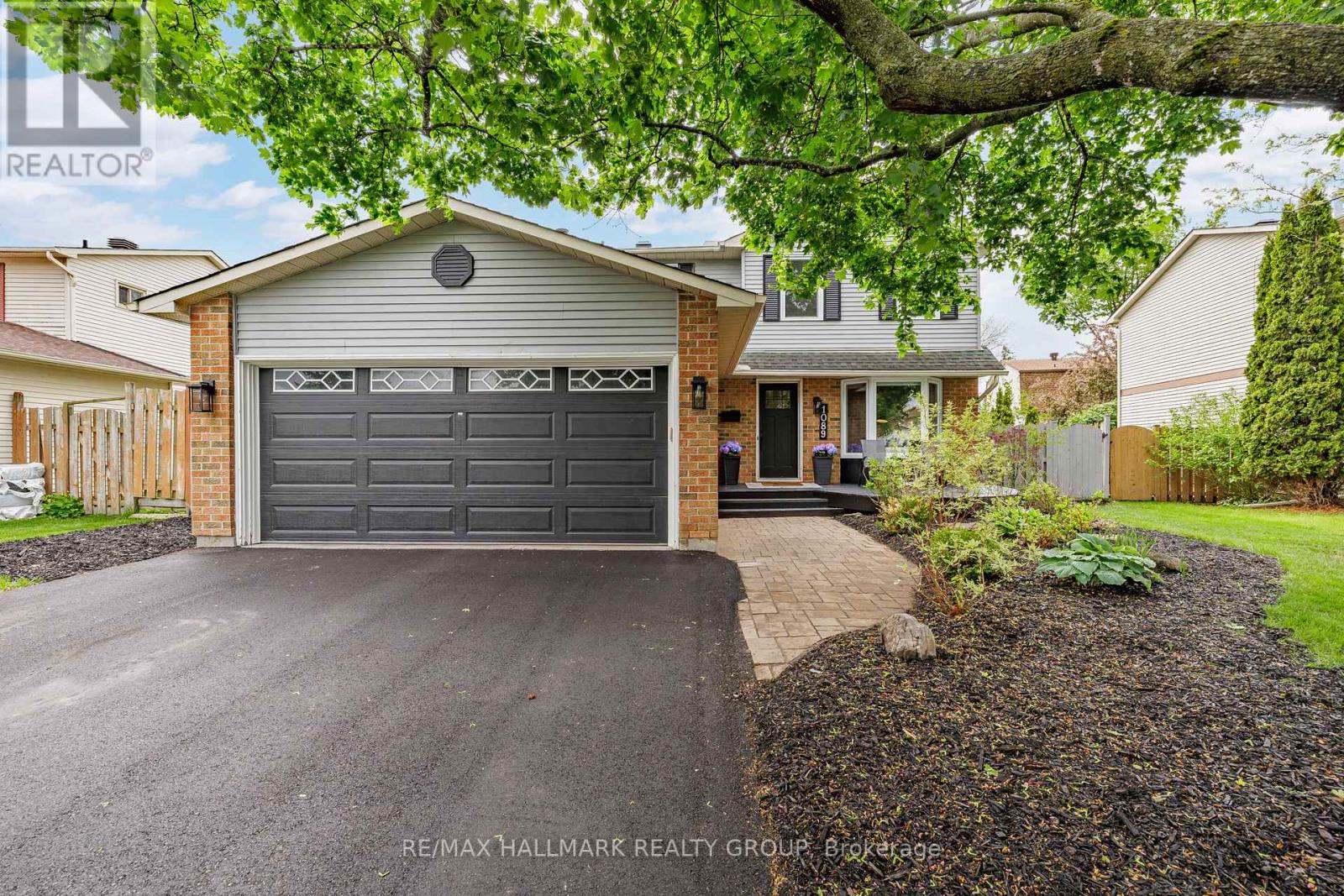 1089 Chablis Park, Ottawa, Ontario K1C 2T5 - Photo 1 - X13187678