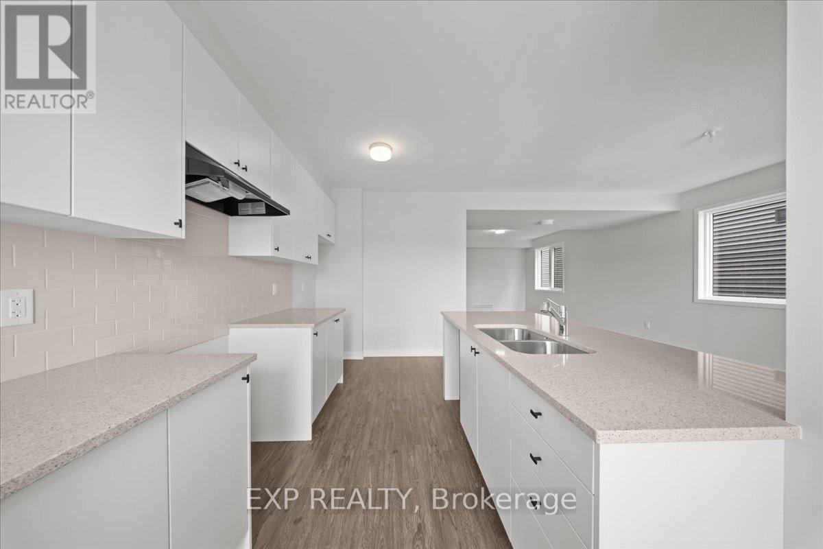 1008 Elixir Place, Ottawa, Ontario  K2W 0P1 - Photo 12 - X13188298