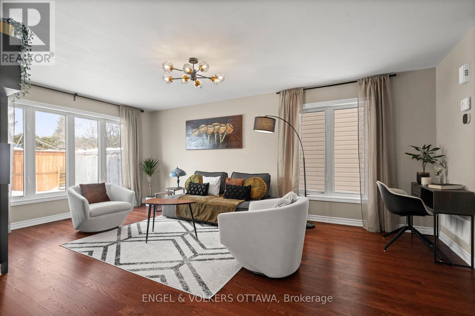 166 Lily Pond Street, Ottawa, Ontario K2M 0J5 - Photo 5 - X13188714