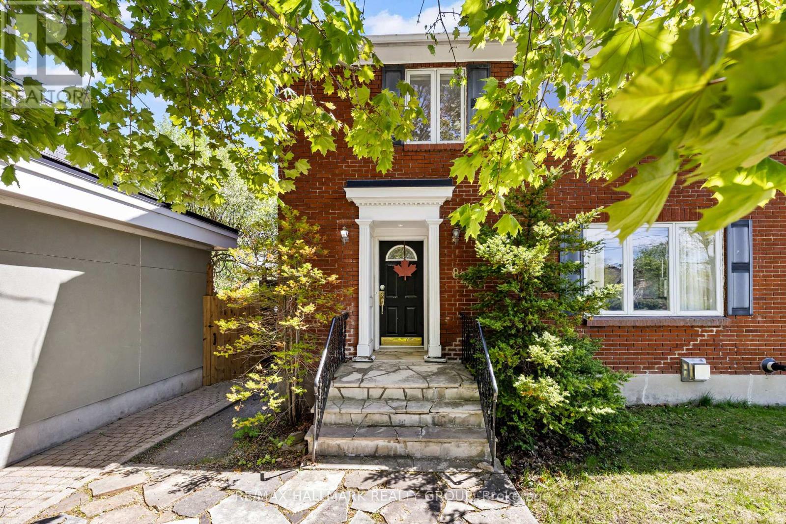 824 Byron Avenue, Ottawa, Ontario K2A 0H7 - Photo 3 - X13189452