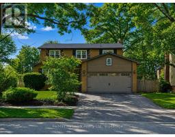 2103 CONSTANCE DRIVE, Oakville, Ontario