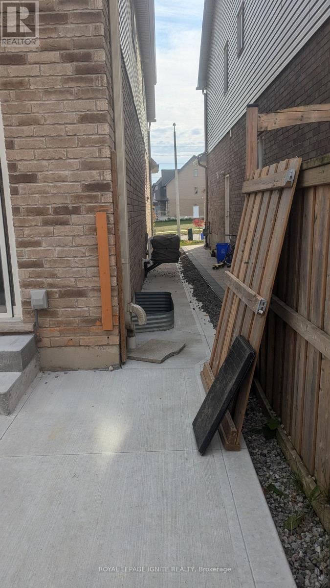 270 Sweet Gale Street, Waterloo, Ontario  N2V 0B4 - Photo 34 - X13186668