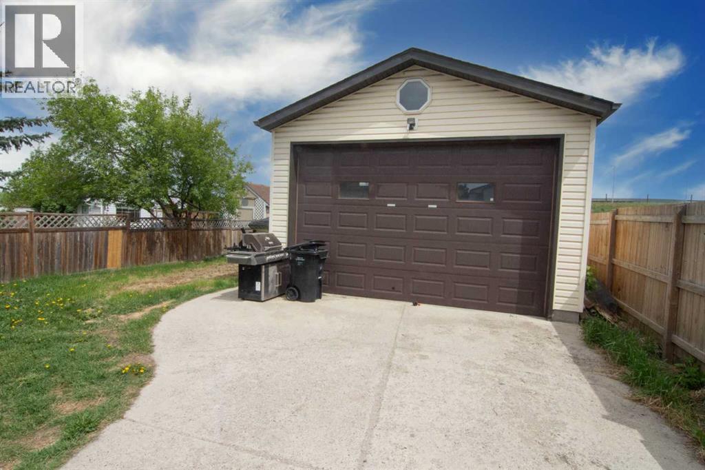 124 Abingdon Way NE, Calgary, Alberta  T2A 6R8 - Photo 14 - A2314701