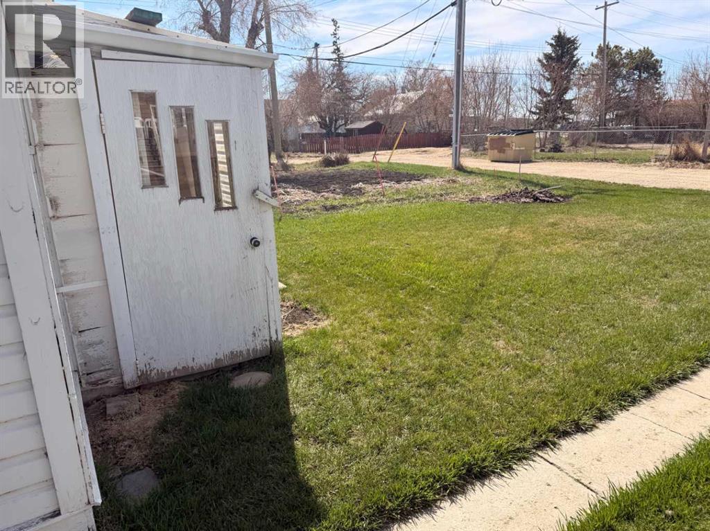 4717 49a Avenue, Lacombe, Alberta  T4L 1N4 - Photo 21 - A2309779
