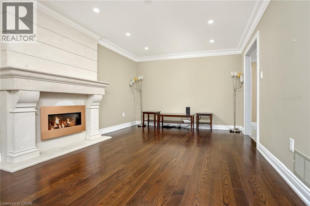 2235 Grenville Drive, Oakville, Ontario  L6H 4W7 - Photo 14 - 40833992