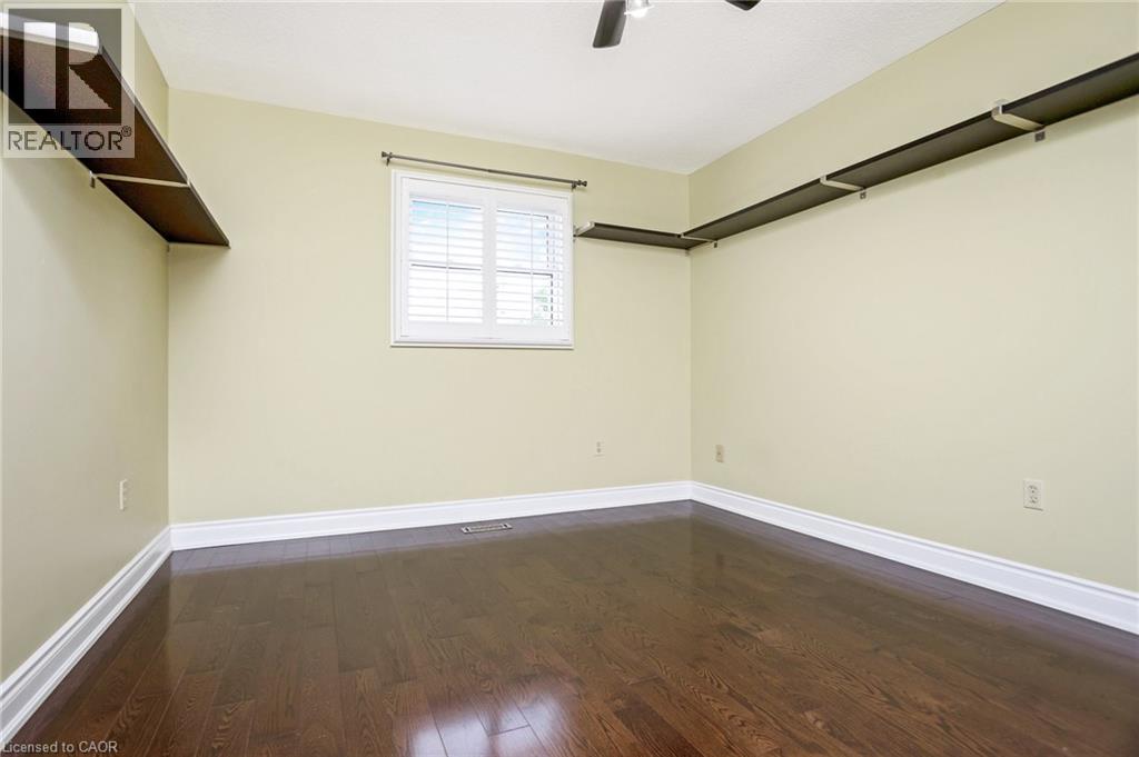 2235 Grenville Drive, Oakville, Ontario  L6H 4W7 - Photo 25 - 40833992