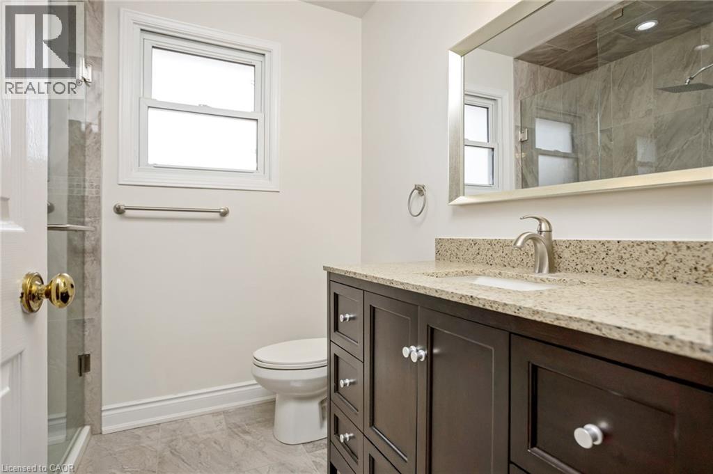 2235 Grenville Drive, Oakville, Ontario  L6H 4W7 - Photo 26 - 40833992