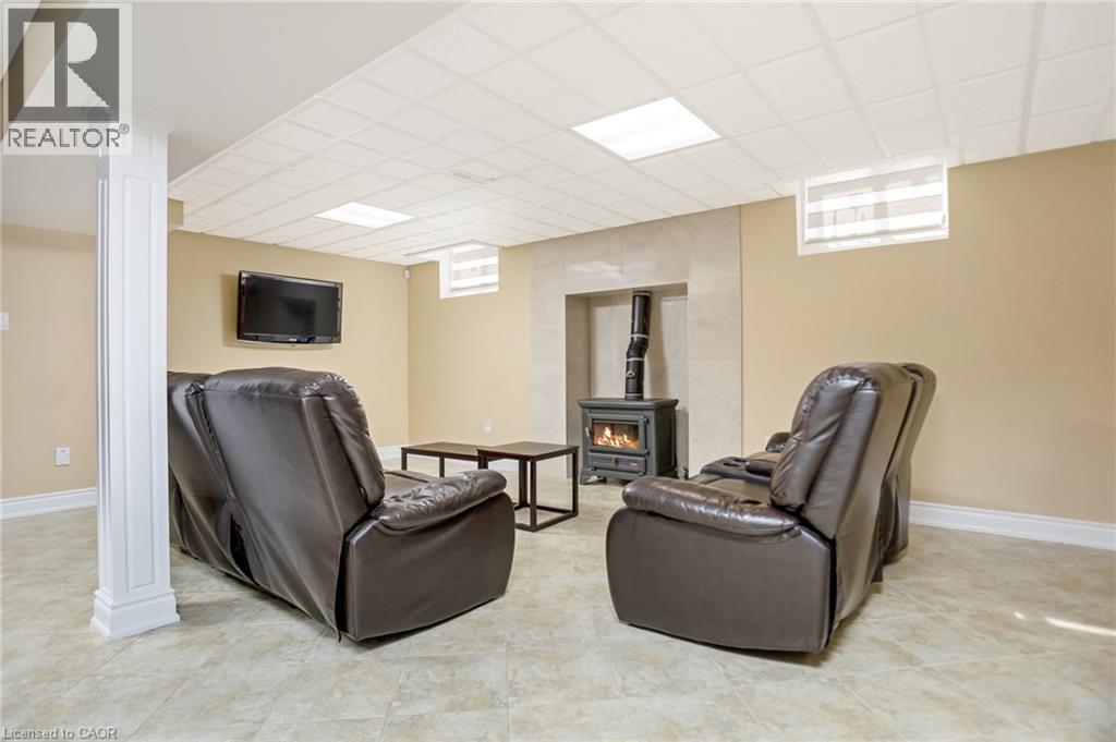 2235 Grenville Drive, Oakville, Ontario  L6H 4W7 - Photo 28 - 40833992