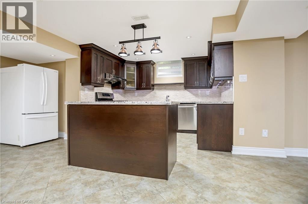 2235 Grenville Drive, Oakville, Ontario  L6H 4W7 - Photo 29 - 40833992