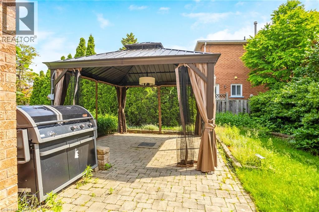 2235 Grenville Drive, Oakville, Ontario  L6H 4W7 - Photo 36 - 40833992