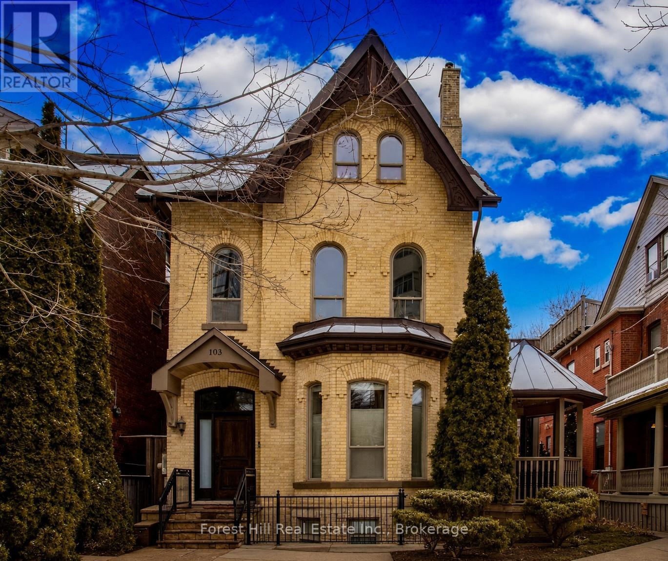 2 - 103 PEMBROKE STREET, Toronto, Ontario