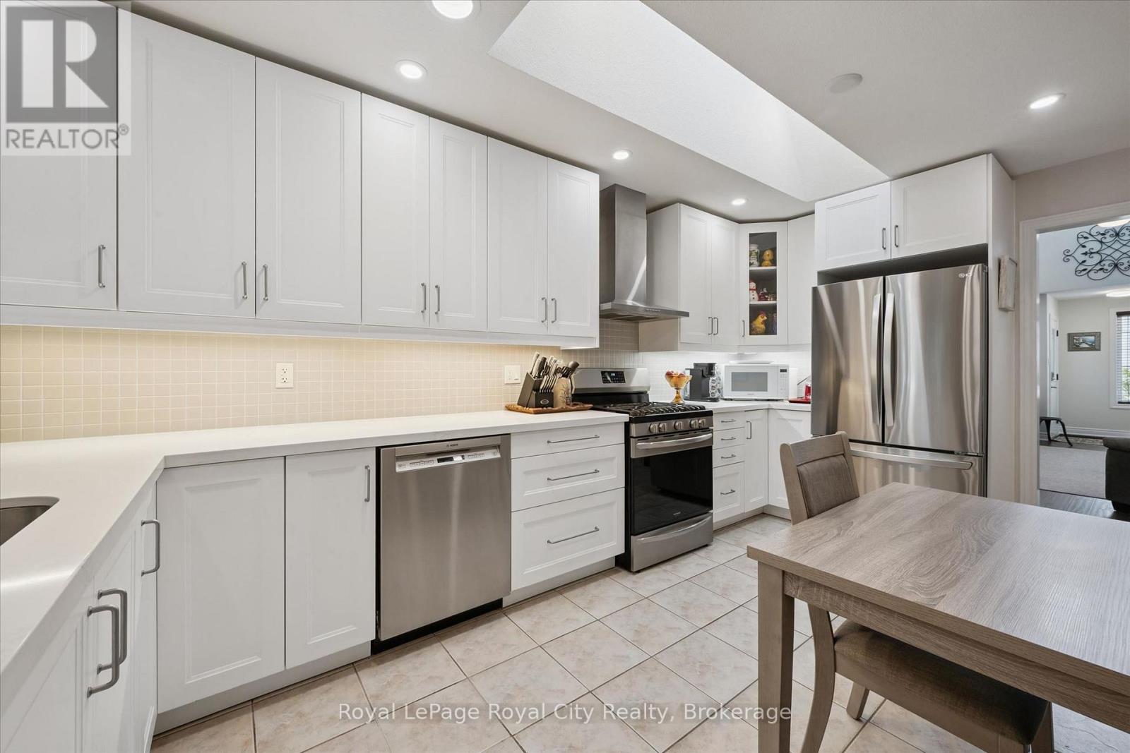71 Doyle Drive, Guelph, Ontario N1G 5B9 - Photo 12 - X13187472