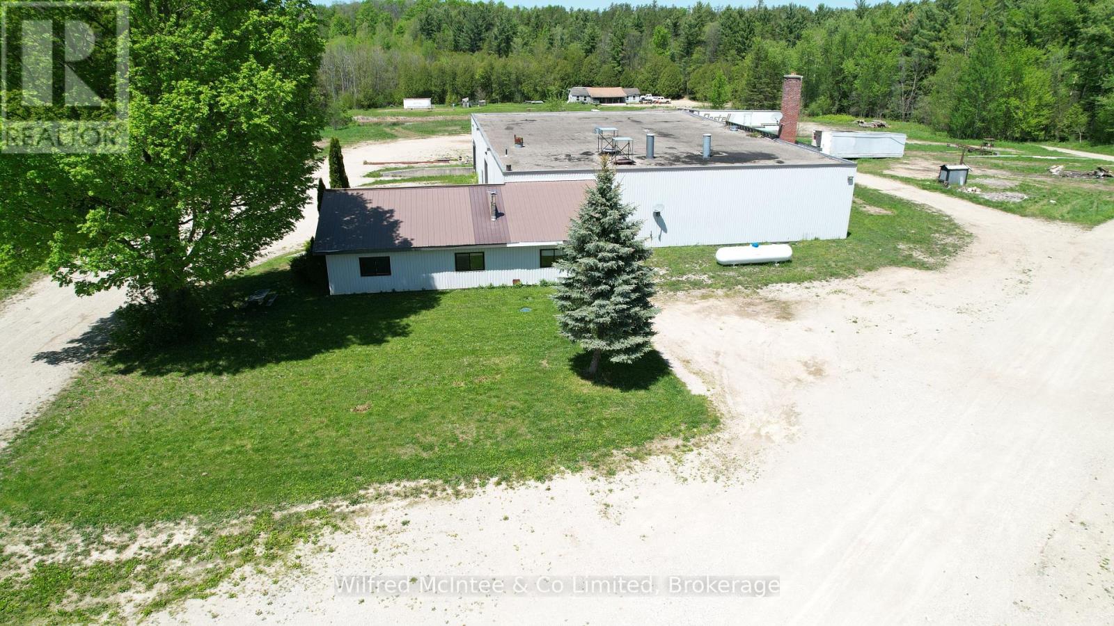 301315 Concession 2 Sideroad West Concession, West Grey, Ontario  N4N 3B8 - Photo 8 - X13187612