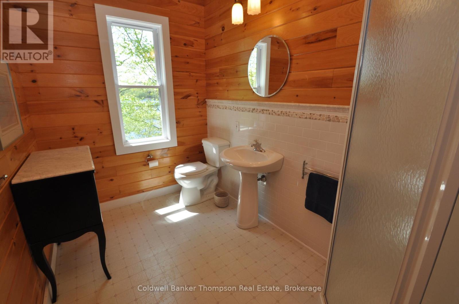 768 Big Island, Huntsville, Ontario P1H 2J2 - Photo 18 - X13188764