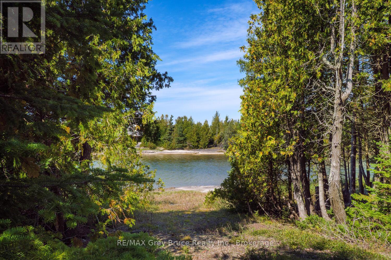 38 Bay Shore Avenue S, Northern Bruce Peninsula, Ontario  N0H 2R0 - Photo 29 - X13188870
