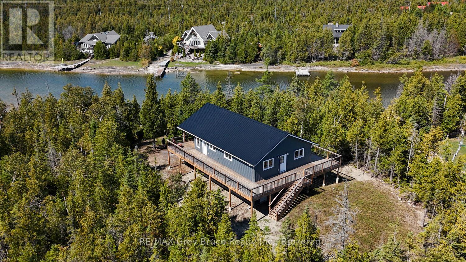 38 Bay Shore Avenue S, Northern Bruce Peninsula, Ontario  N0H 2R0 - Photo 31 - X13188870