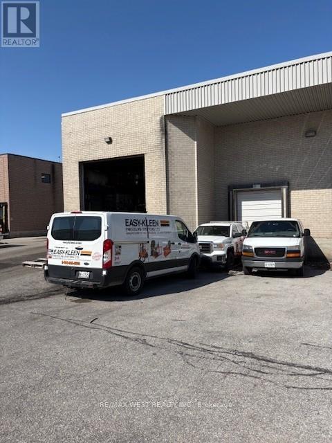B - 329 Millway Avenue, Vaughan, Ontario  L4K 4T3 - Photo 13 - N13165886