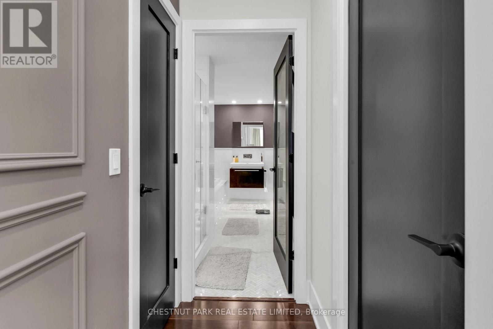617 - 120 Homewood Avenue, Toronto, Ontario  M4Y 2J3 - Photo 20 - C13174094