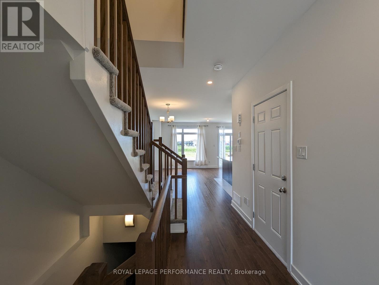 301 Monticello Avenue, Ottawa, Ontario K2S 2S5 - Photo 4 - X13187724