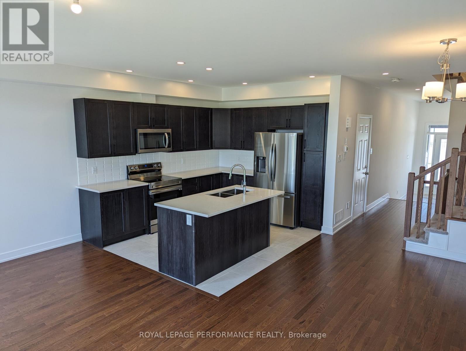 301 Monticello Avenue, Ottawa, Ontario K2S 2S5 - Photo 8 - X13187724