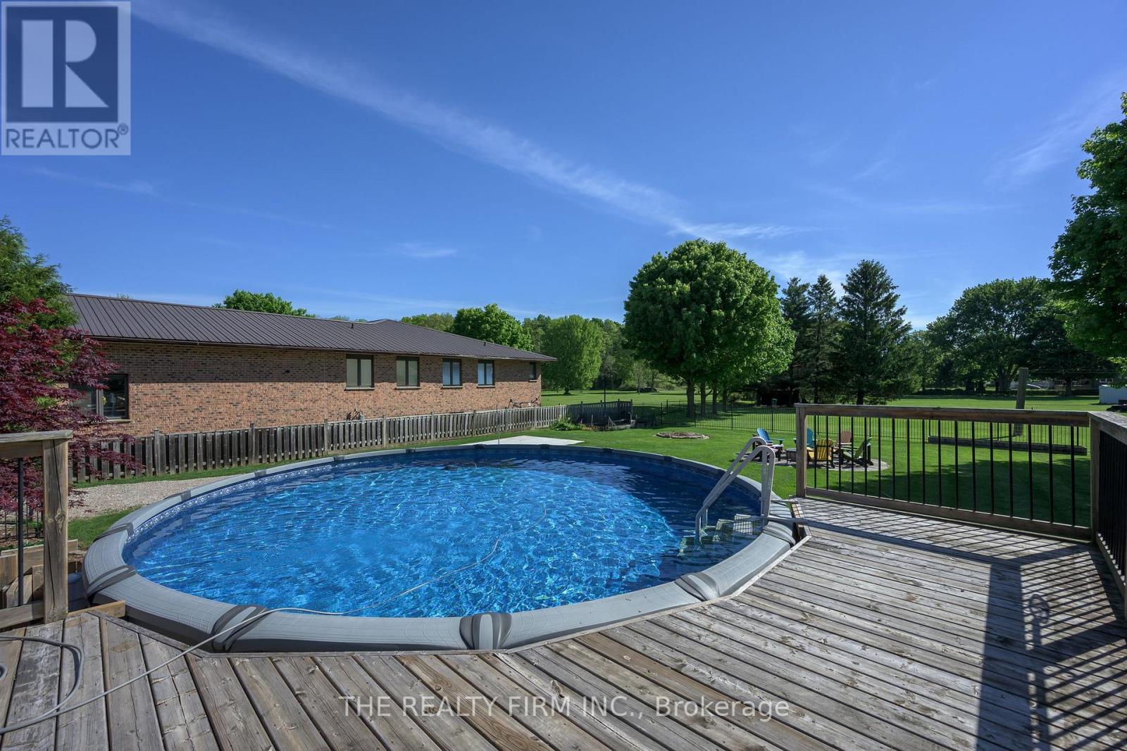 21584 Highbury Avenue N, Middlesex Centre, Ontario  N0M 1C0 - Photo 40 - X13188196