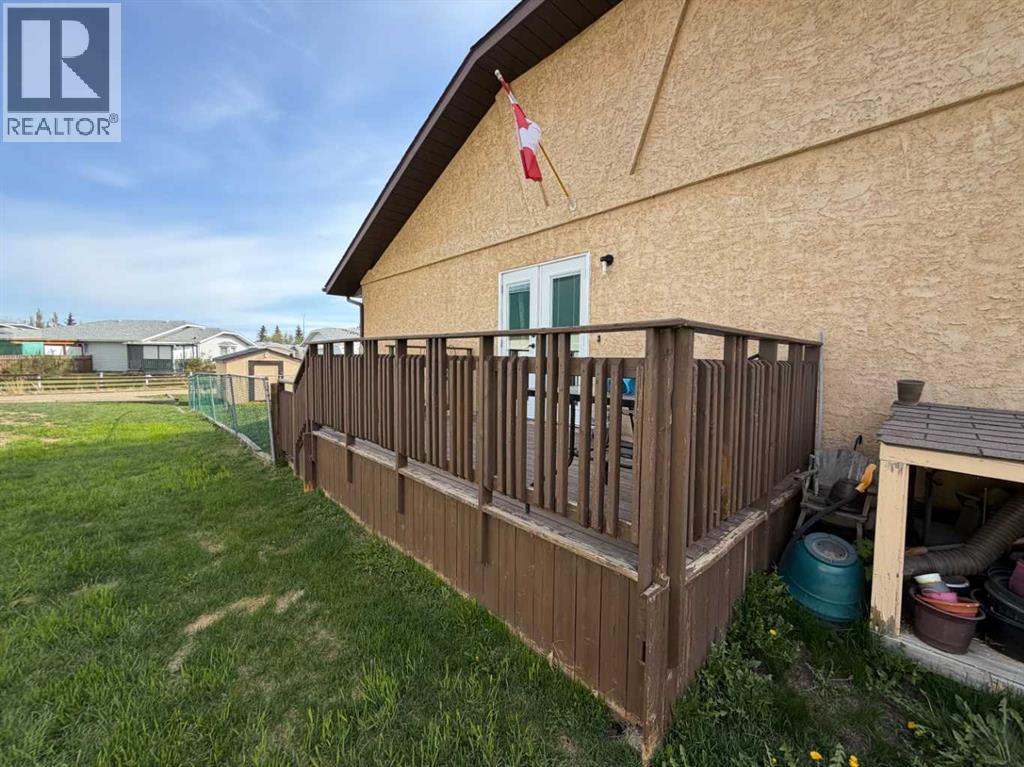 4606b 48 Avenue, Sylvan Lake, Alberta  T4S 1M8 - Photo 10 - A2314473