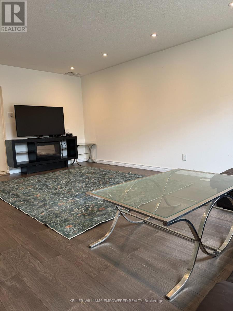 52 Endsleigh Crescent, Toronto, Ontario  M2J 3N6 - Photo 34 - C13164550