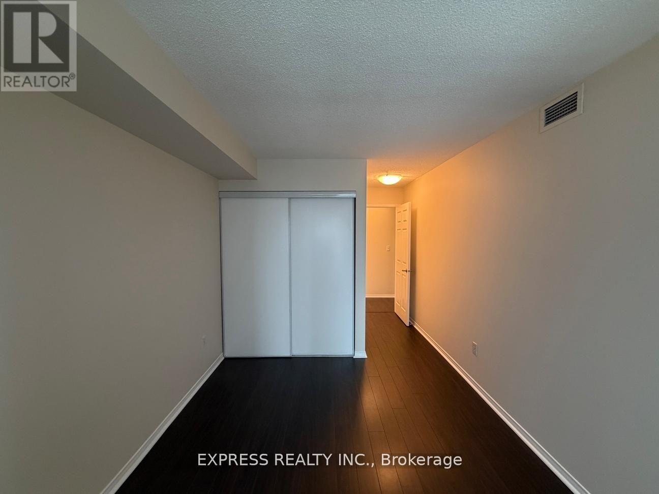 809 - 29 Pemberton Avenue, Toronto, Ontario  M2M 4L5 - Photo 11 - C13187618