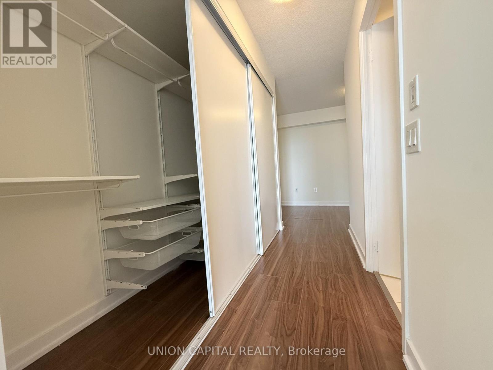 1502 - 85 Queens Wharf Road, Toronto, Ontario  M5V 0J9 - Photo 12 - C13187766