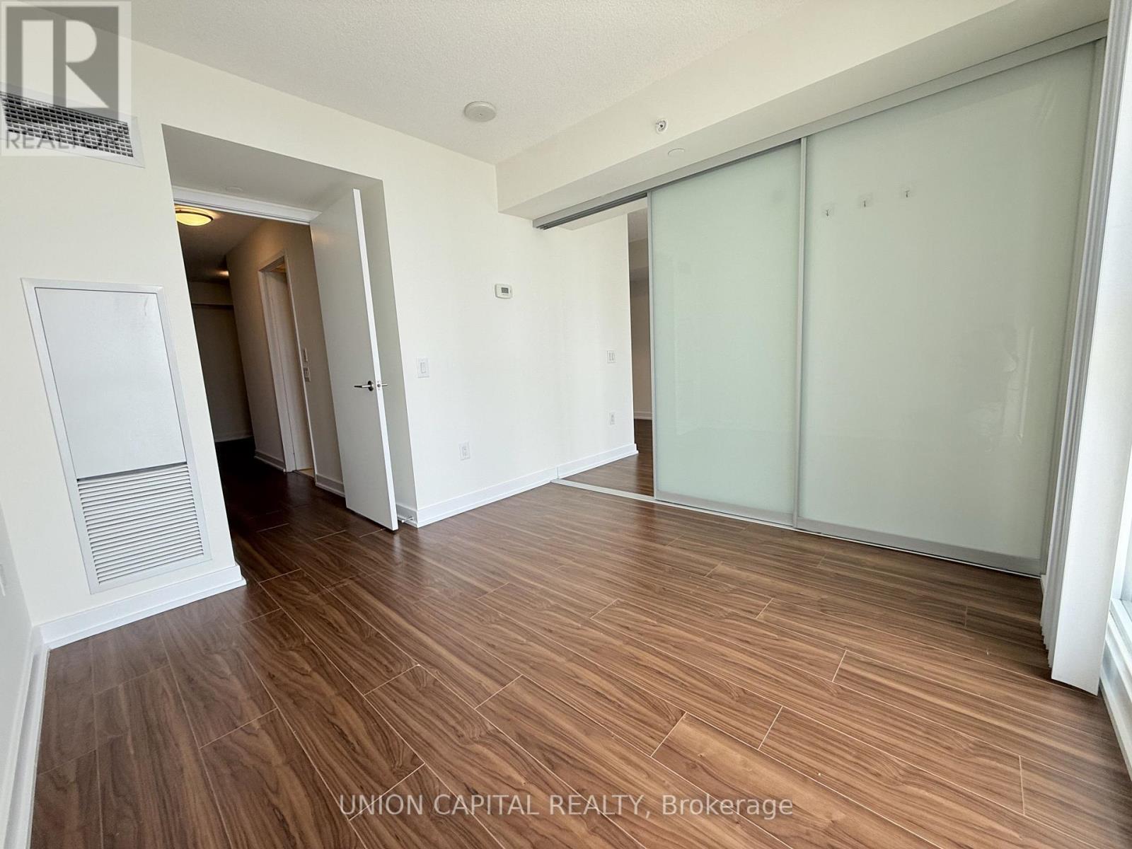 1502 - 85 Queens Wharf Road, Toronto, Ontario  M5V 0J9 - Photo 13 - C13187766