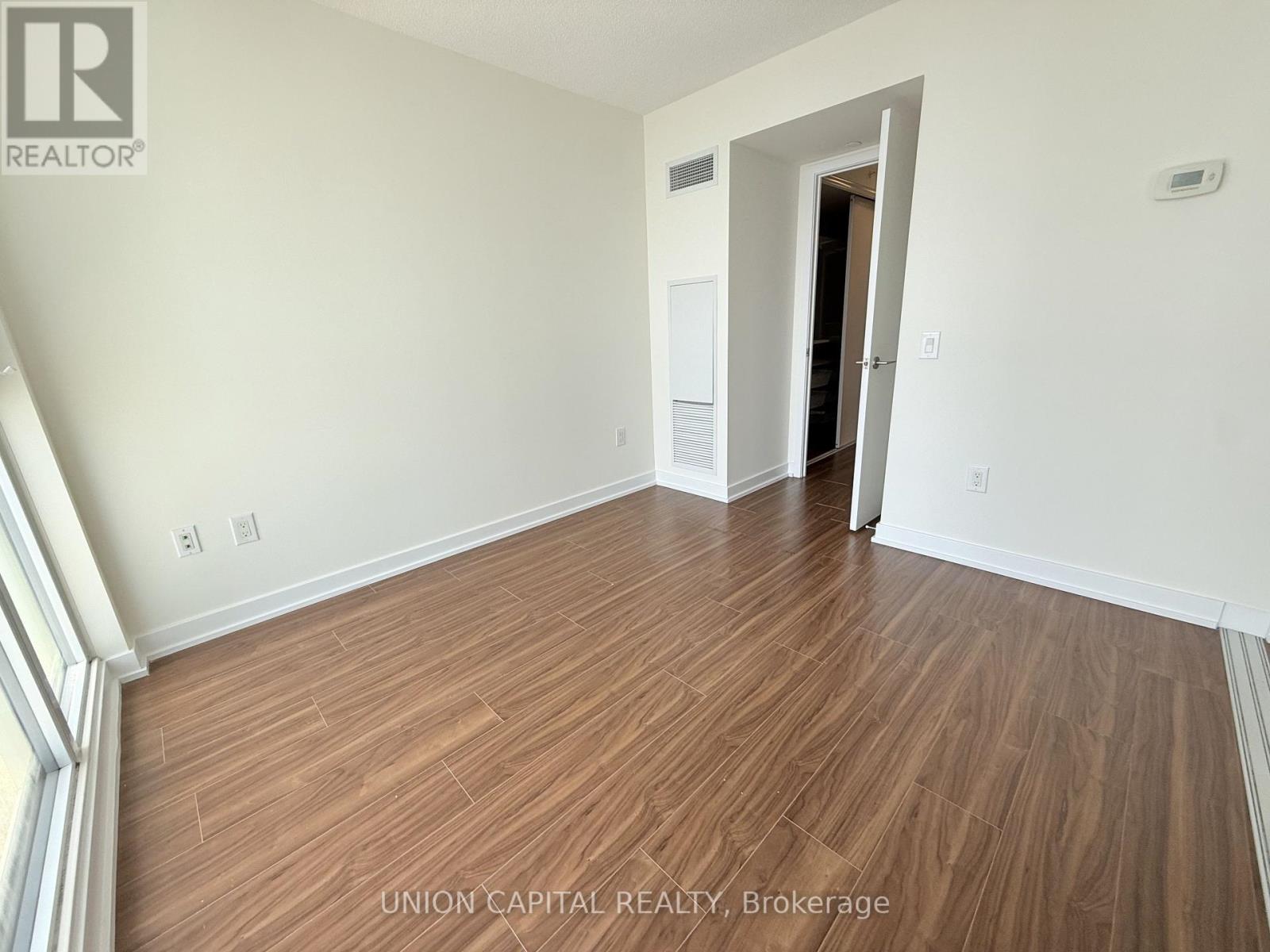 1502 - 85 Queens Wharf Road, Toronto, Ontario  M5V 0J9 - Photo 15 - C13187766