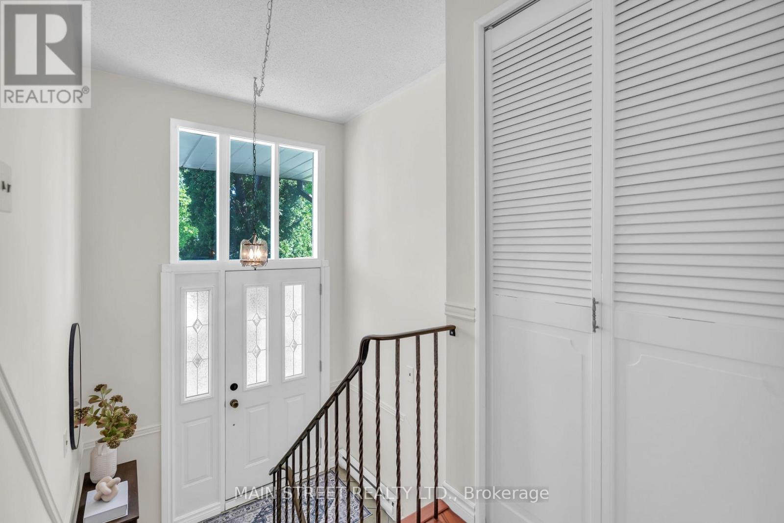 150 Angus Drive, Toronto, Ontario  M2J 2X1 - Photo 3 - C13188786