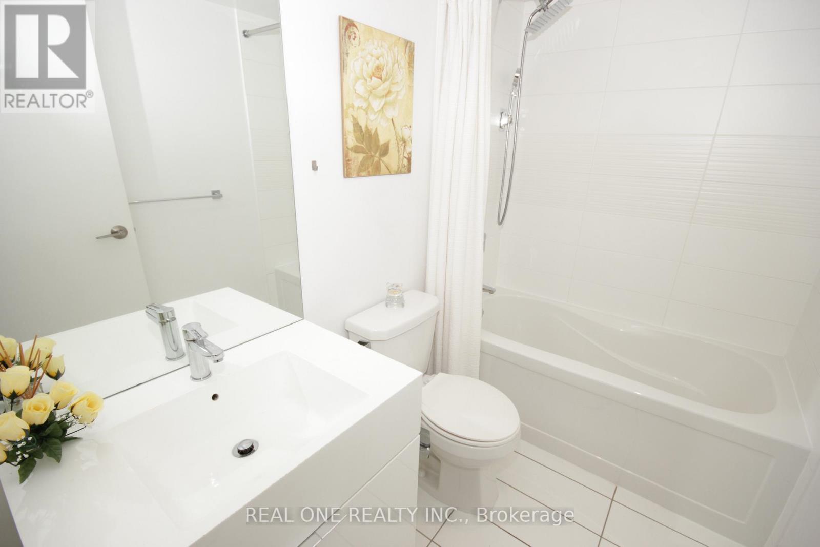 727 - 10 Capreol Court, Toronto, Ontario  M5V 4B3 - Photo 20 - C13189058