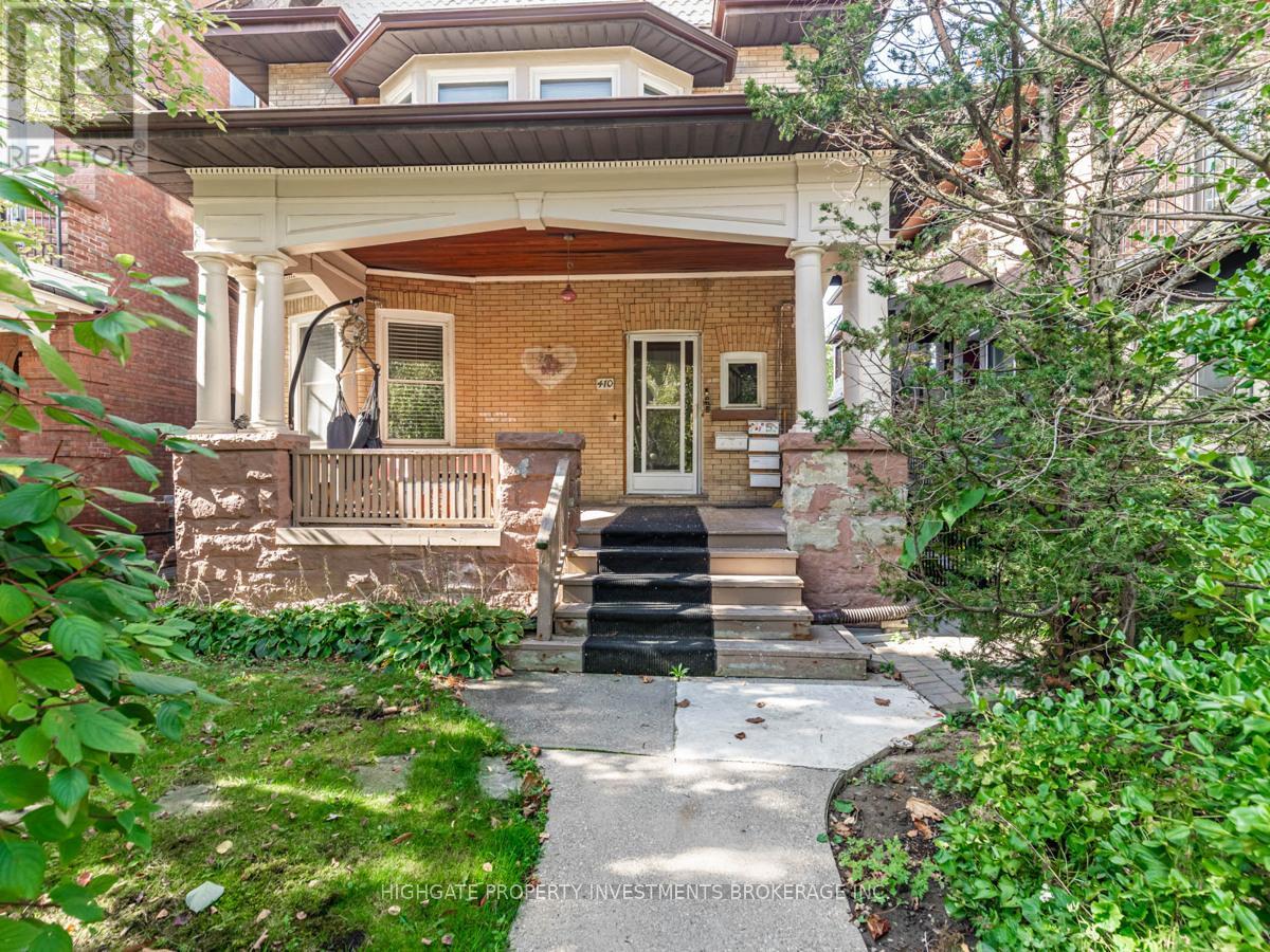 MAIN - 410 PALMERSTON BOULEVARD, Toronto, Ontario