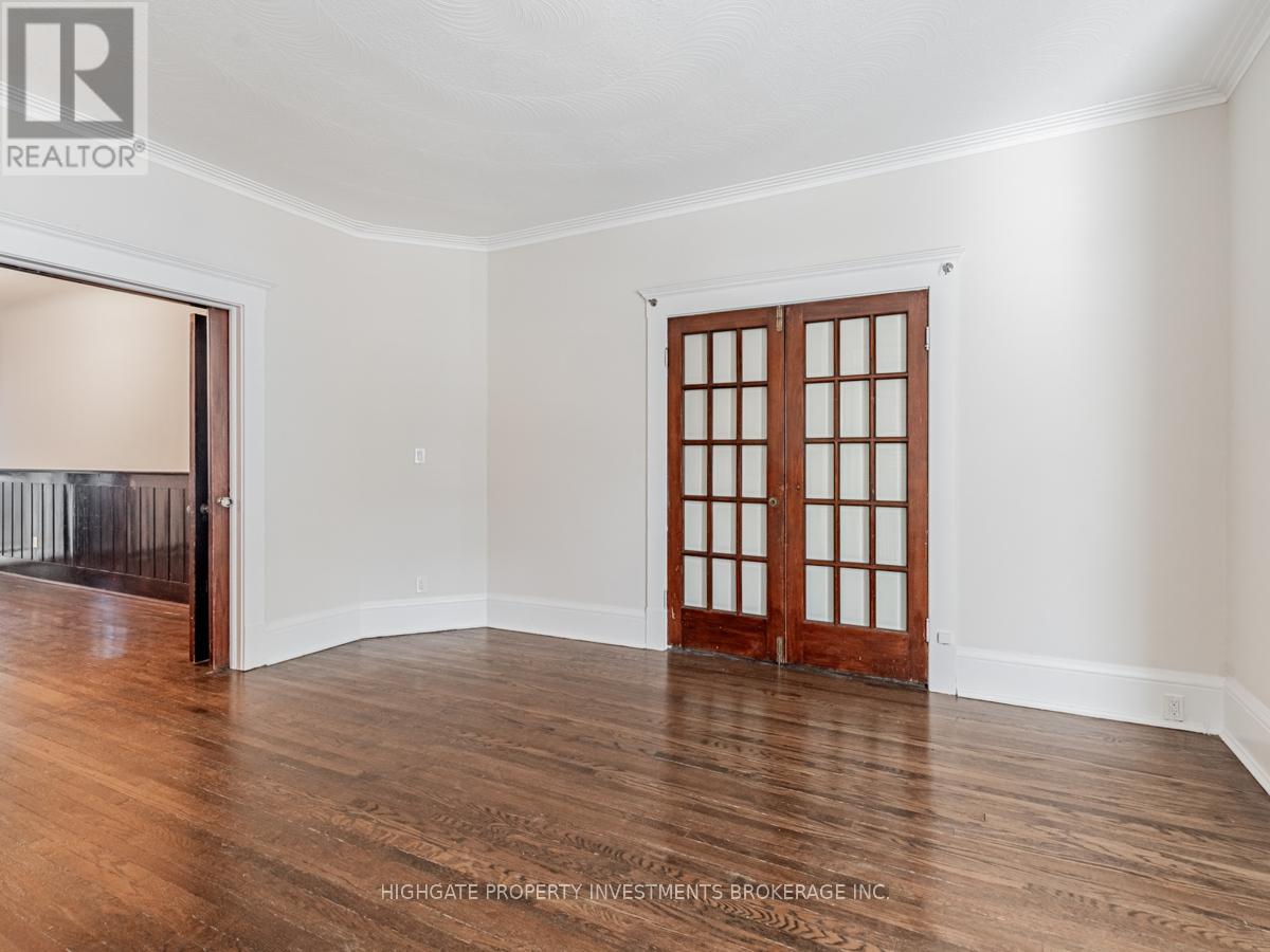 Main - 410 Palmerston Boulevard, Toronto, Ontario  M6G 2N8 - Photo 10 - C13189312