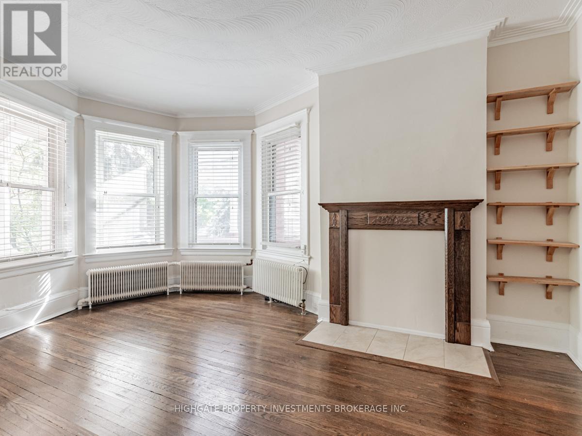 Main - 410 Palmerston Boulevard, Toronto, Ontario  M6G 2N8 - Photo 8 - C13189312