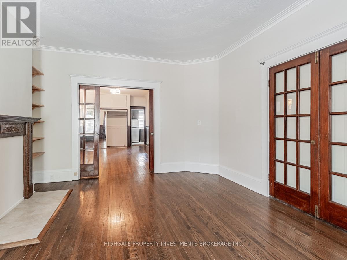 Main - 410 Palmerston Boulevard, Toronto, Ontario  M6G 2N8 - Photo 9 - C13189312
