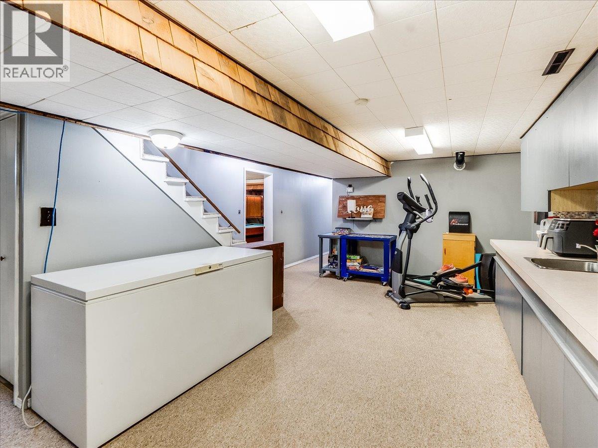 2927 Upper Levels Road, Robson, British Columbia  V0G 1X0 - Photo 64 - 10387650