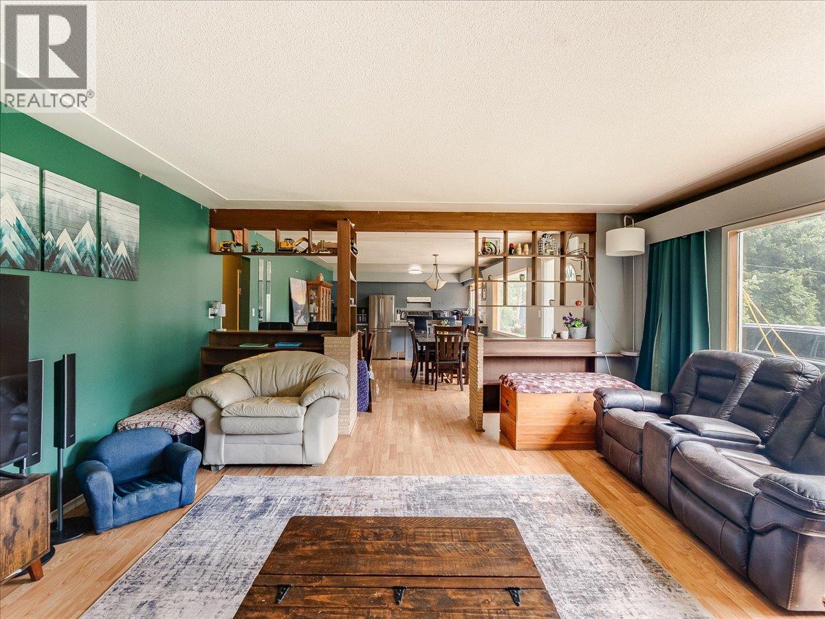 2927 Upper Levels Road, Robson, British Columbia  V0G 1X0 - Photo 51 - 10387650