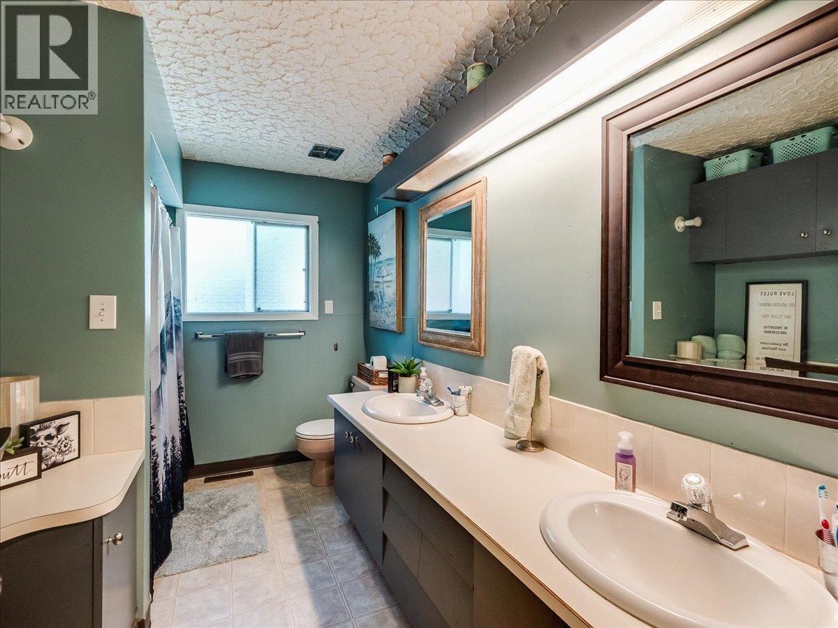 2927 Upper Levels Road, Robson, British Columbia  V0G 1X0 - Photo 57 - 10387650