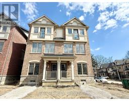 11 FRANKLIN AVENUE, Toronto, Ontario