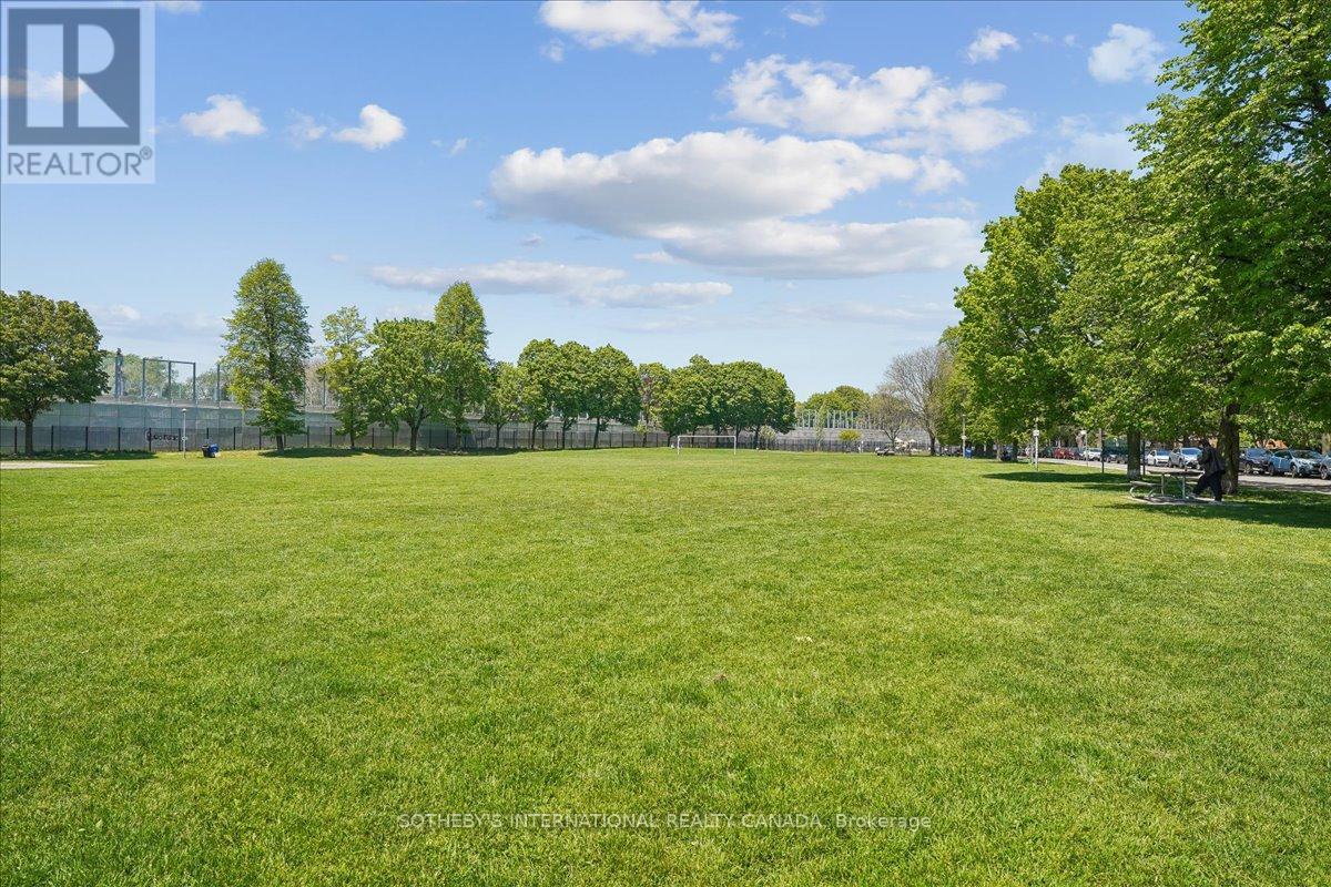 257 Booth Avenue, Toronto, Ontario  M4M 2M7 - Photo 38 - E13188248