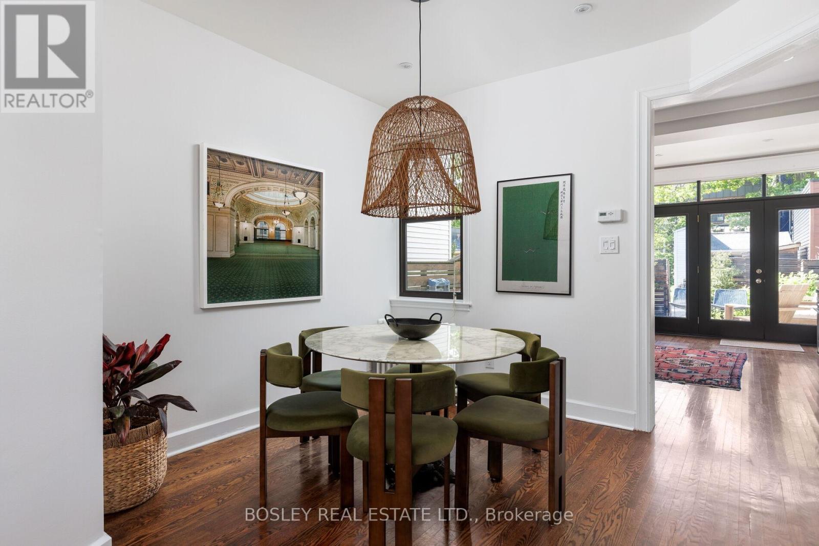 28 Frizzell Avenue, Toronto, Ontario  M4K 1H9 - Photo 11 - E13188634