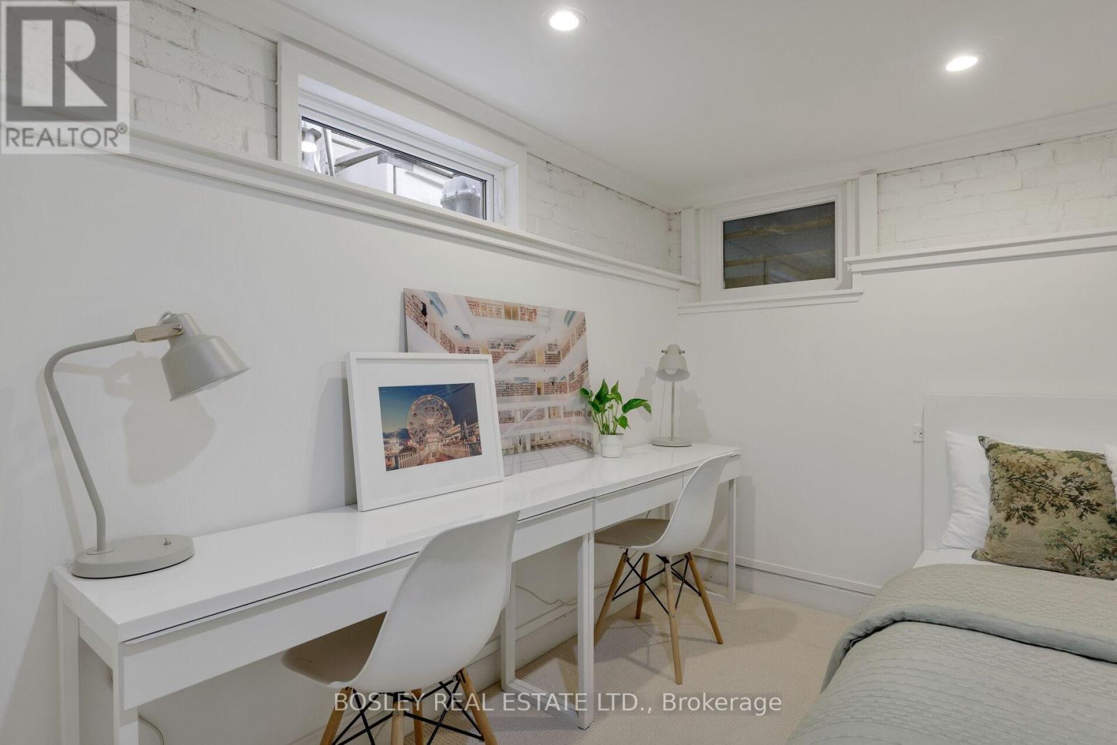28 Frizzell Avenue, Toronto, Ontario  M4K 1H9 - Photo 45 - E13188634